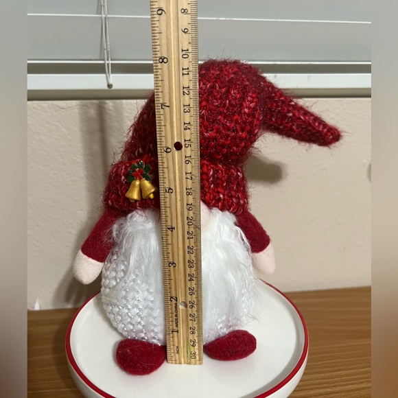 Christmas light up Gnome - Picture 3 of 4